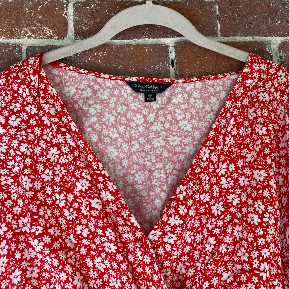 FLORAL TOP - Picture 2 of 5